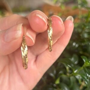 14K SOLID GOLD Twisted Hoops
